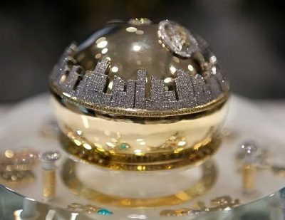 Топ-10 самых дорогих парфюмов в мире